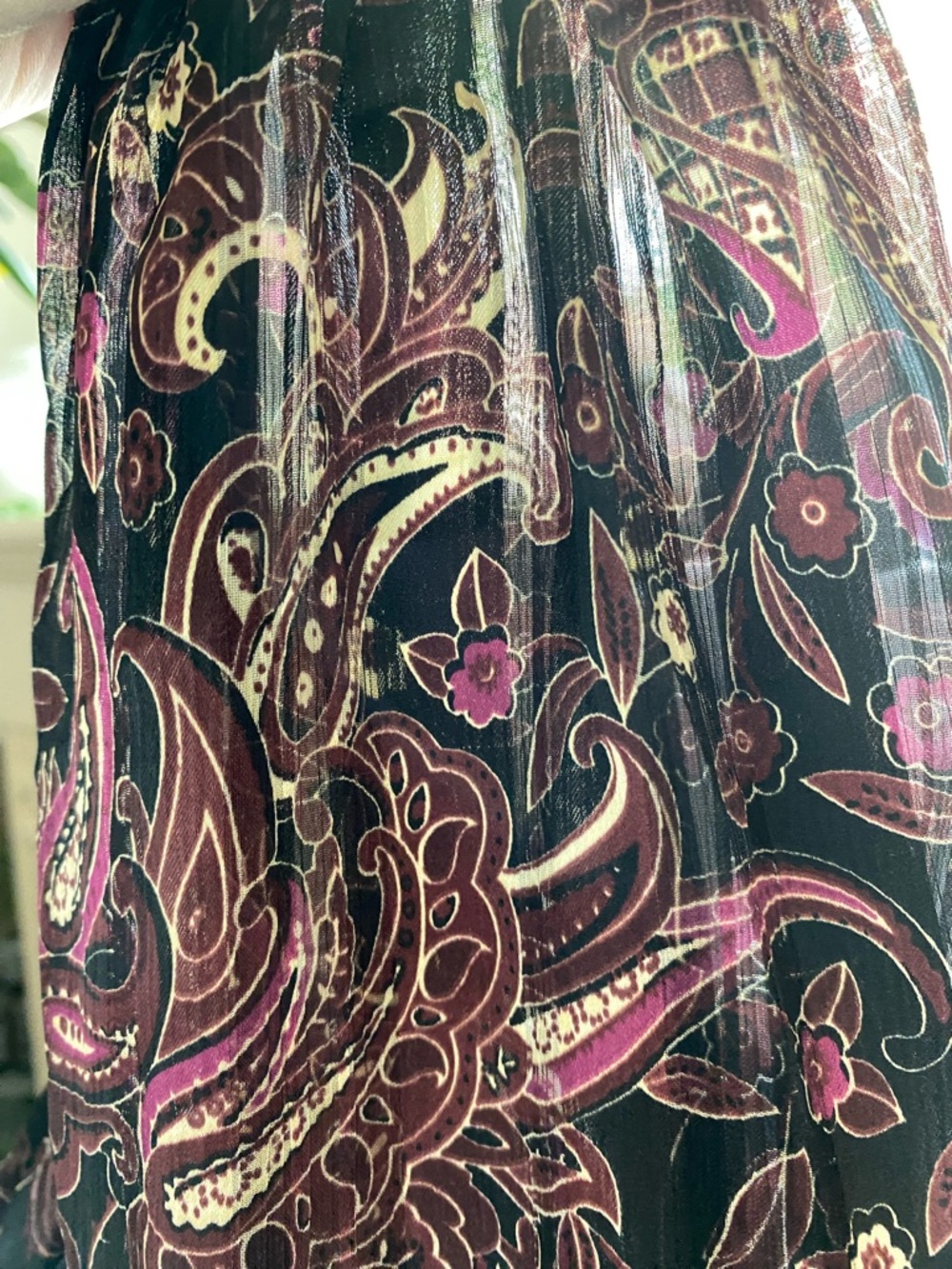 & Other Stories Paris Atelier Paisley Long Sleeve Dress in Burgundy - Picture 8 of 9